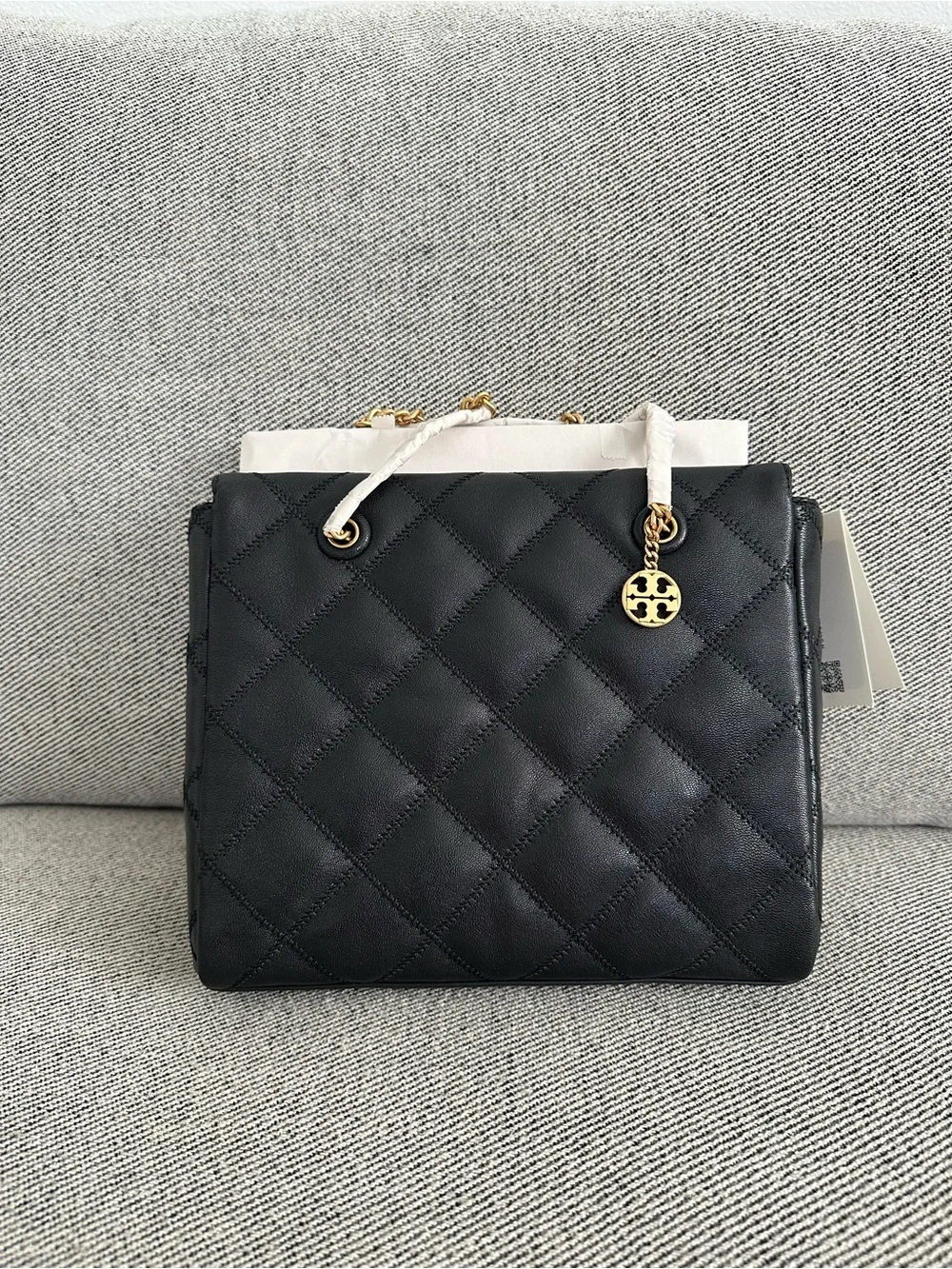 NWT Tory Burch Willa Zip Top Tote 163631